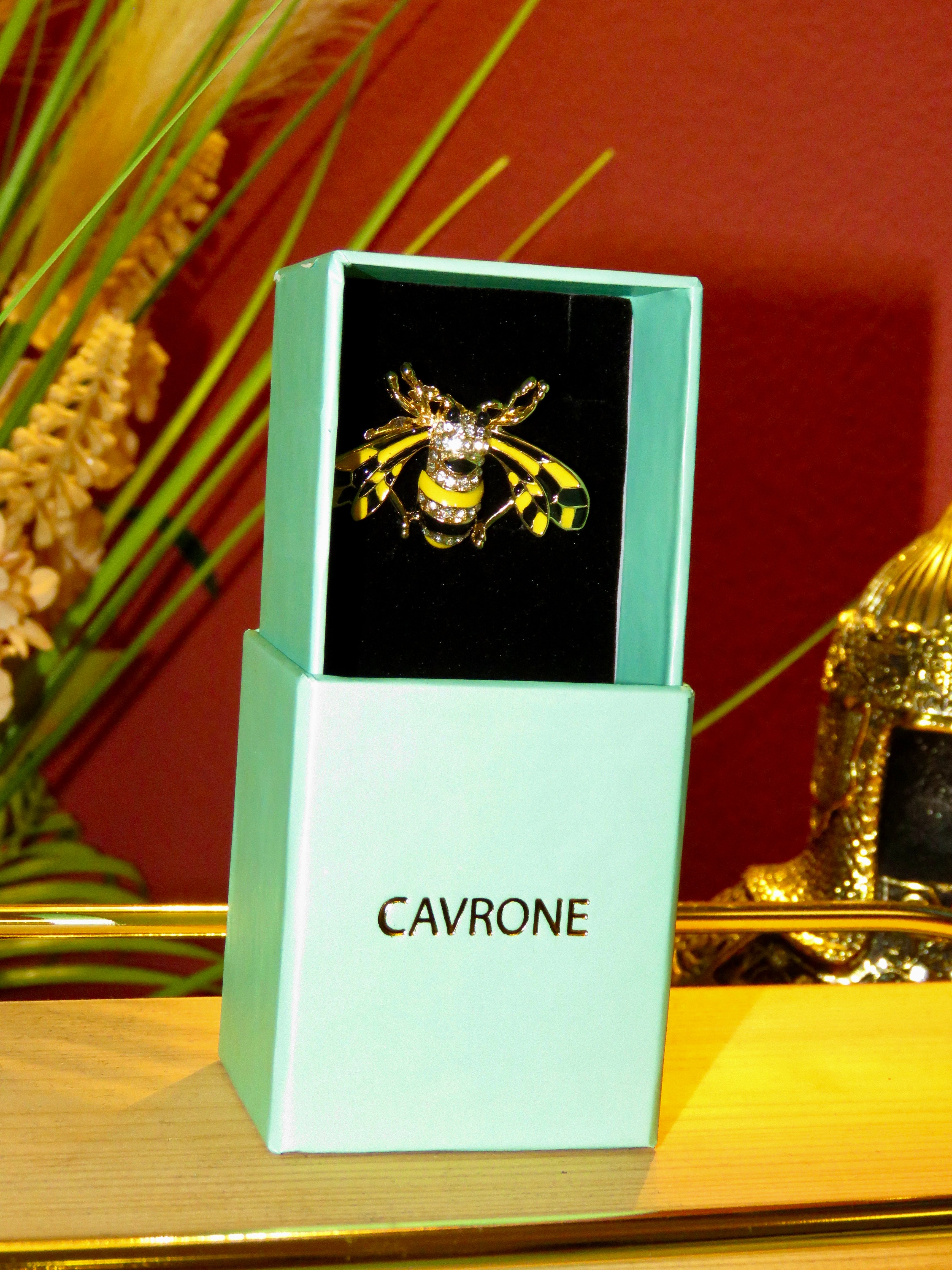 Honey Majesty Brooch