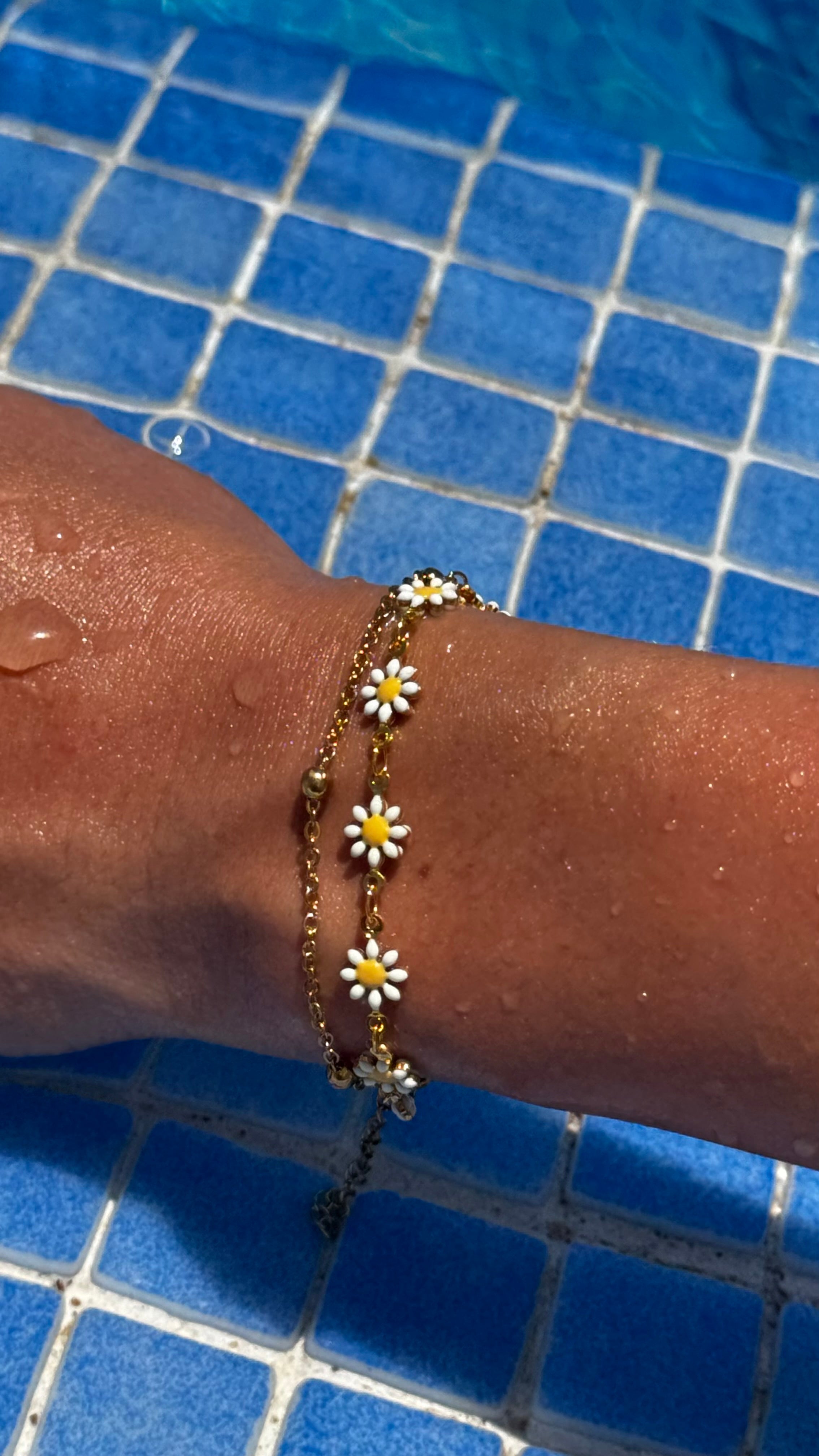 Daisy Charm Bracelet