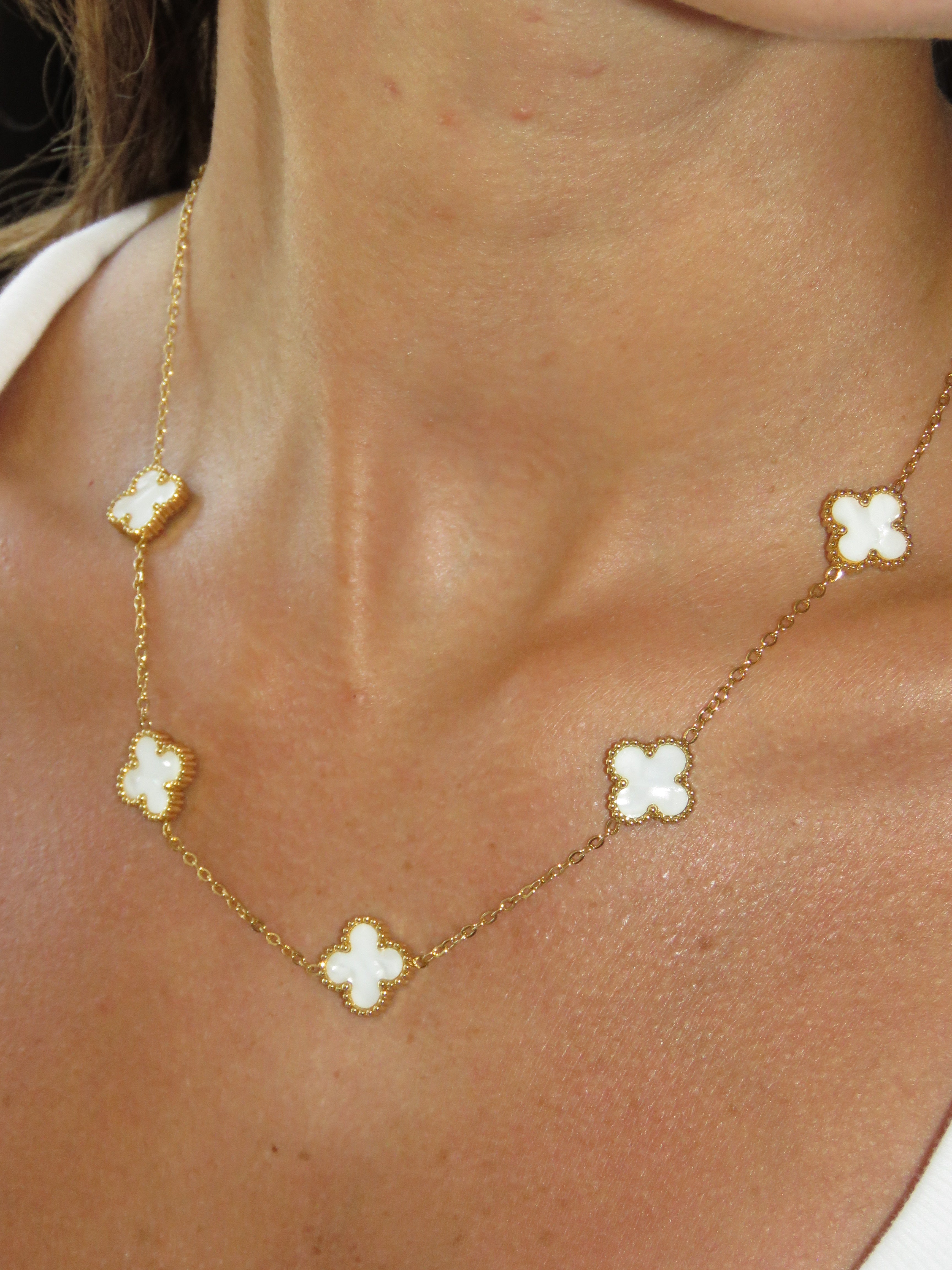 Mother of Pearl Clover Necklace