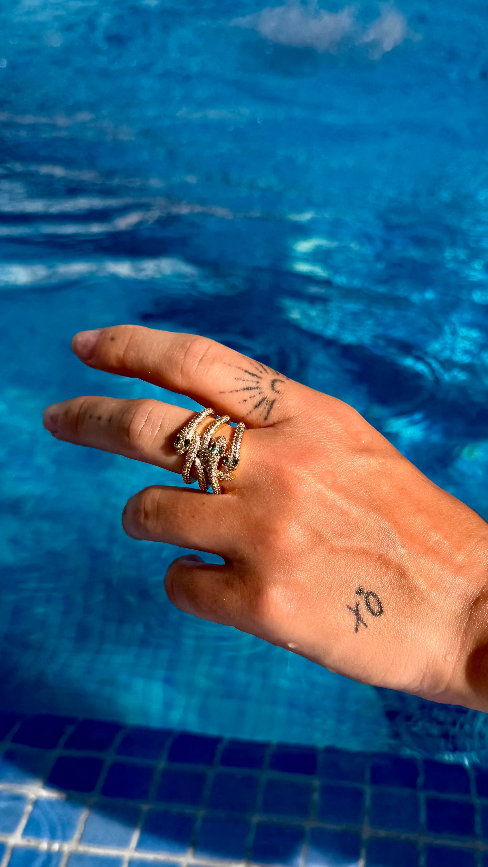 Emerald Serpent Ring