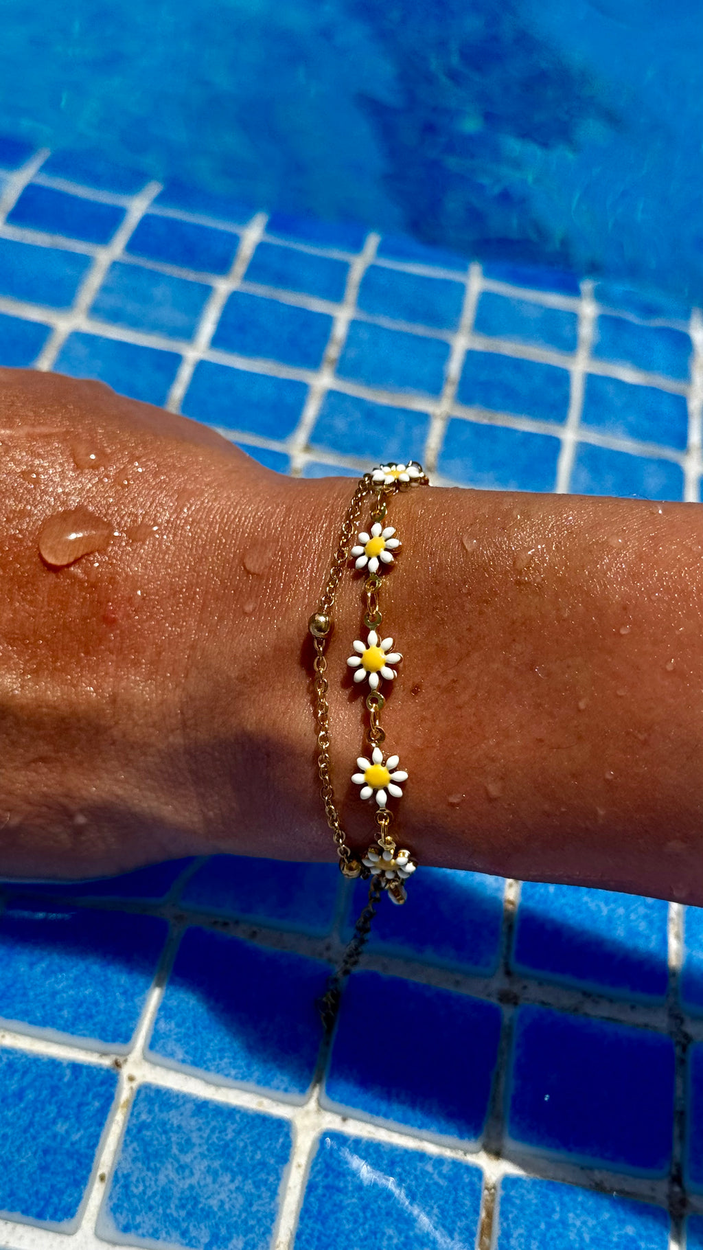 Daisy Charm Bracelet