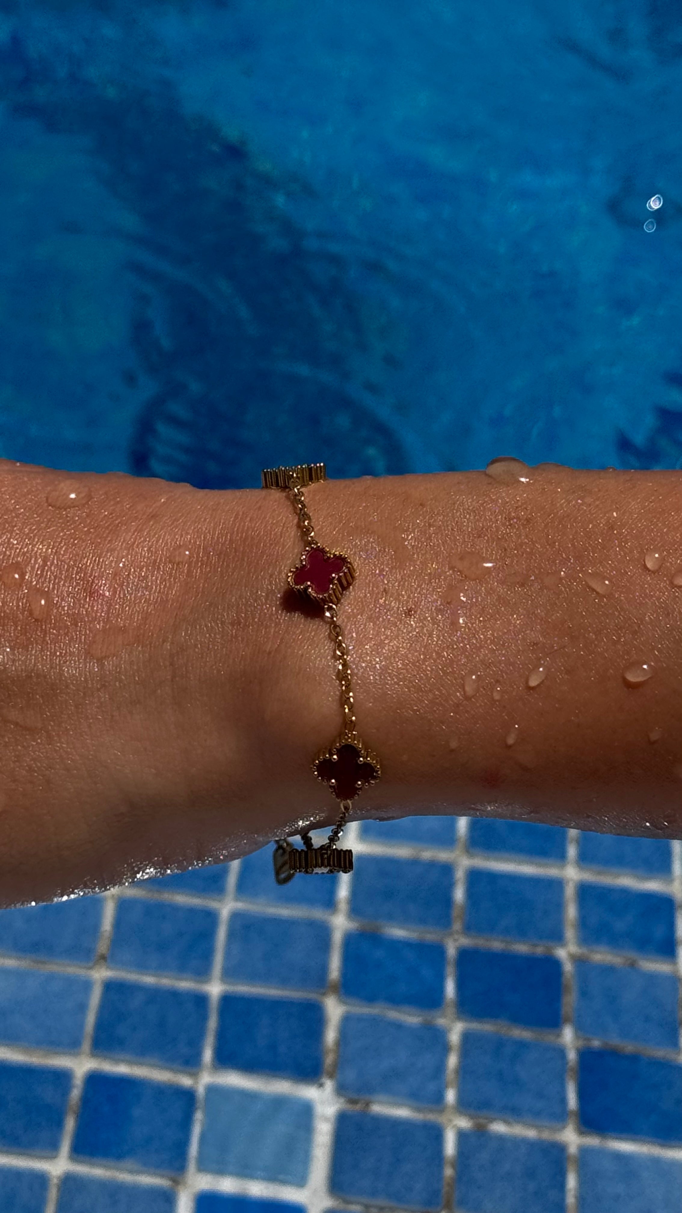Red Mini Clover Bracelet