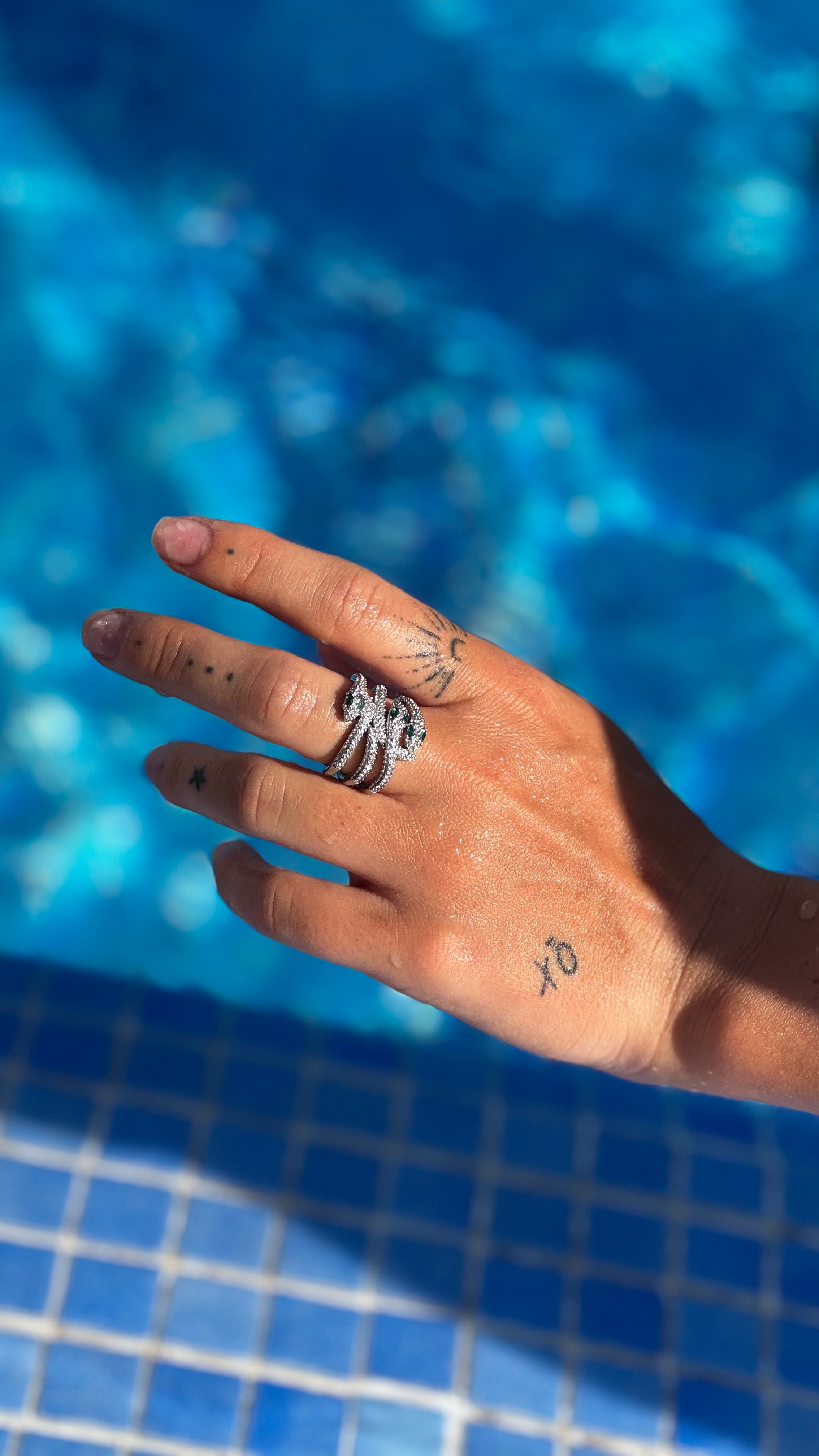 Emerald Serpent Ring