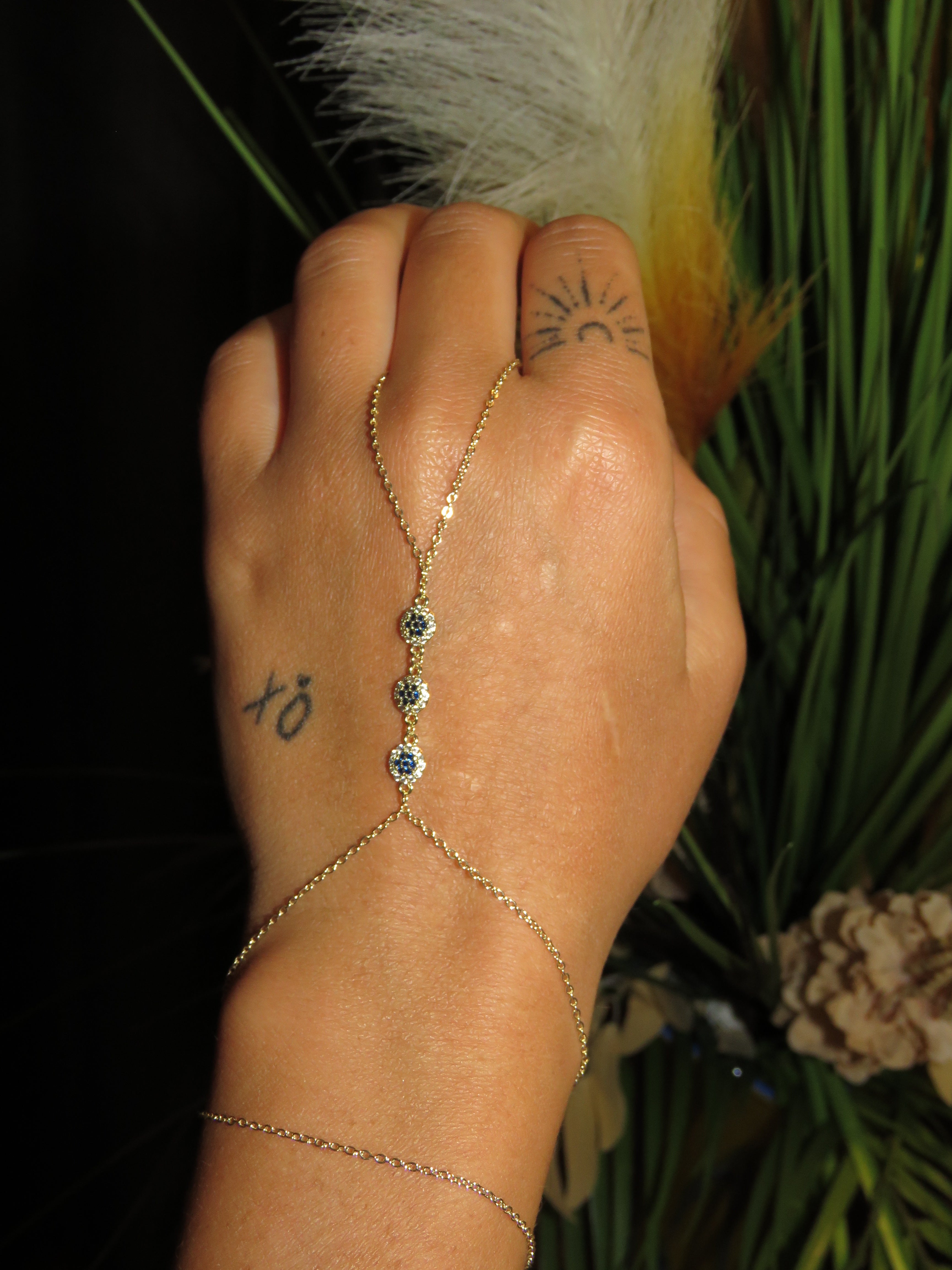 Azurea Hand Chain